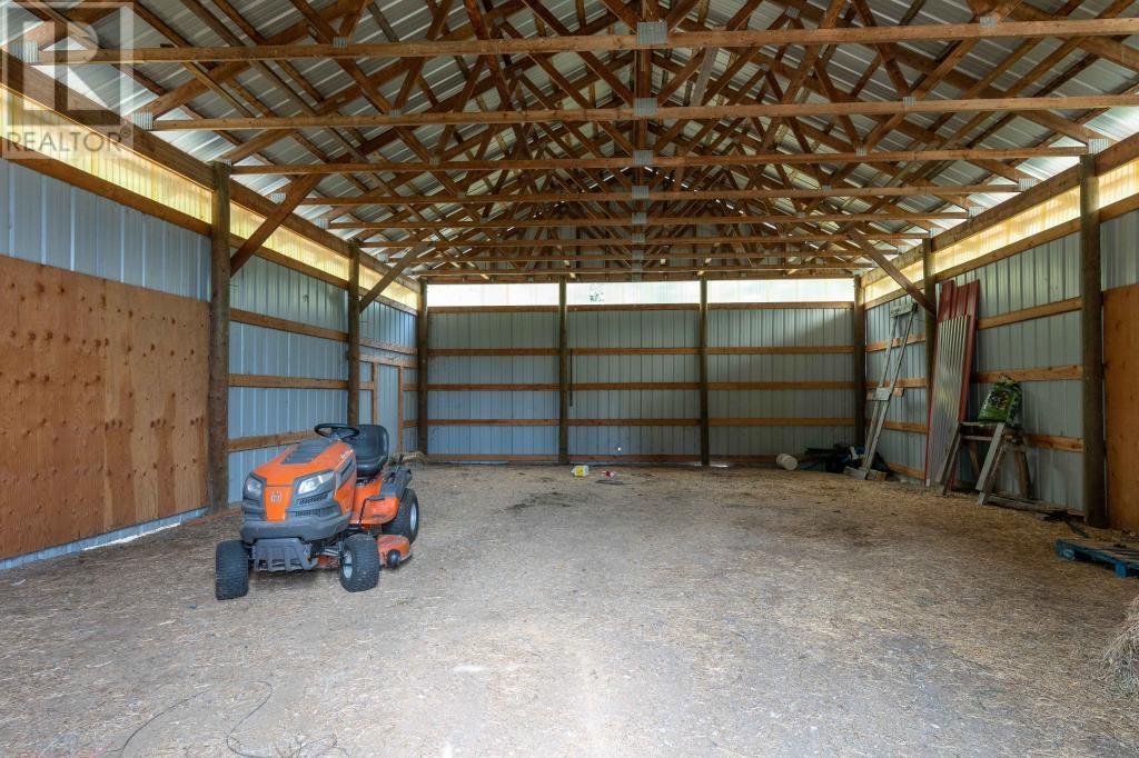 1125 Ptarmigan Rd, Chase, British Columbia  V0E 1M1 - Photo 21 - 177677