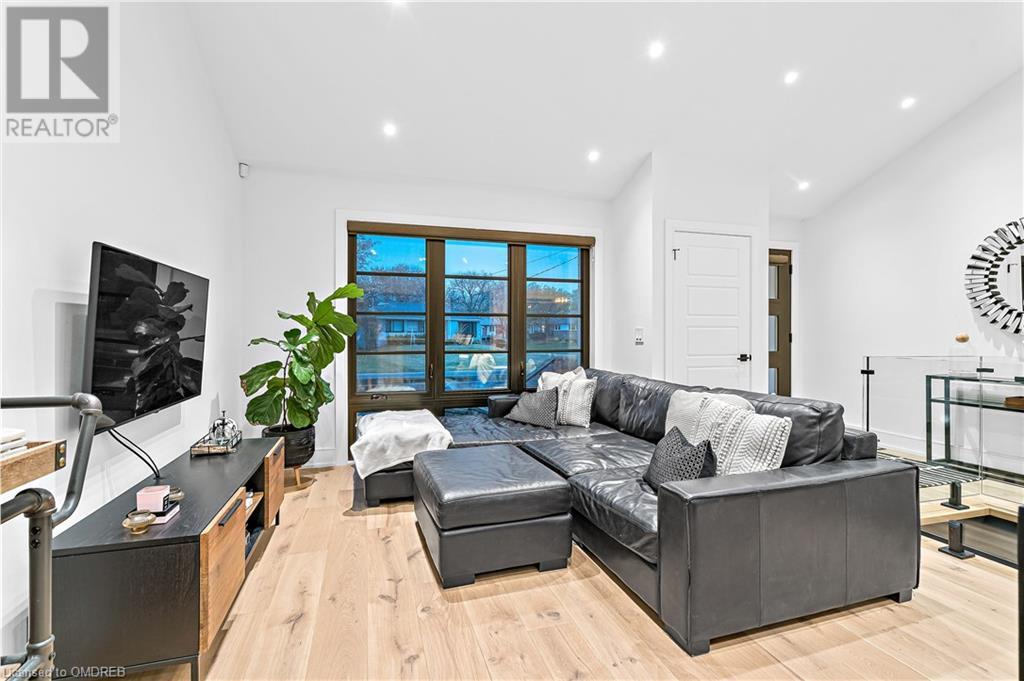 1344 Bridge Road, Oakville, Ontario  L6L 2C7 - Photo 12 - 40568773