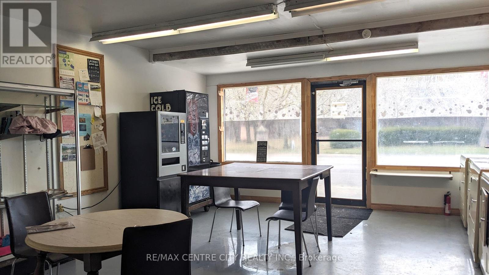 6225 Plank Rd, Bayham, Ontario  N0J 1Z0 - Photo 2 - X8216198