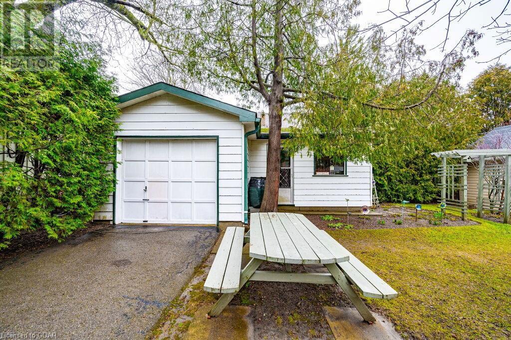 245 Albert Street W, Fergus, Ontario  N1M 1X5 - Photo 38 - 40568692