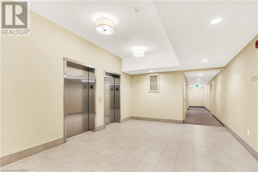 216 Oak Park Boulevard Unit# 420, Oakville, Ontario  L6H 0K3 - Photo 5 - 40568759