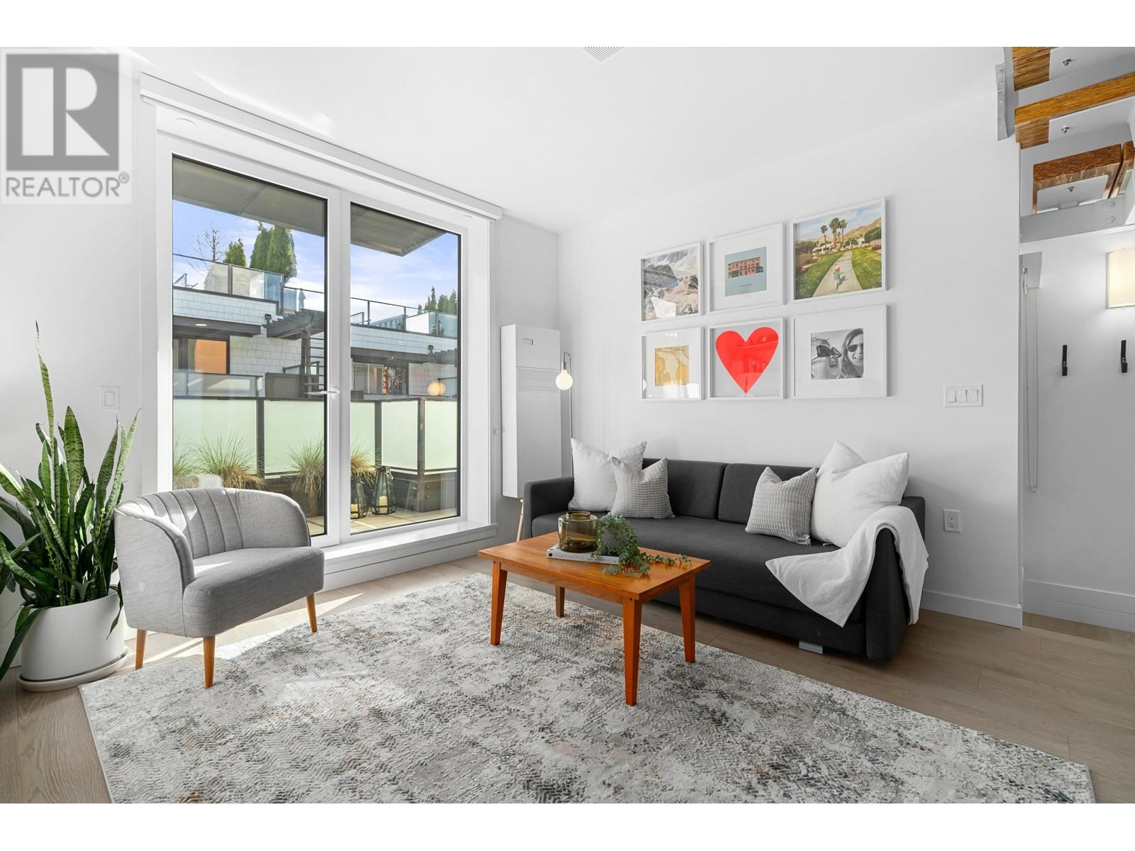 32 720 E 3rd Street, North Vancouver, British Columbia  V7L 0G7 - Photo 11 - R2868299