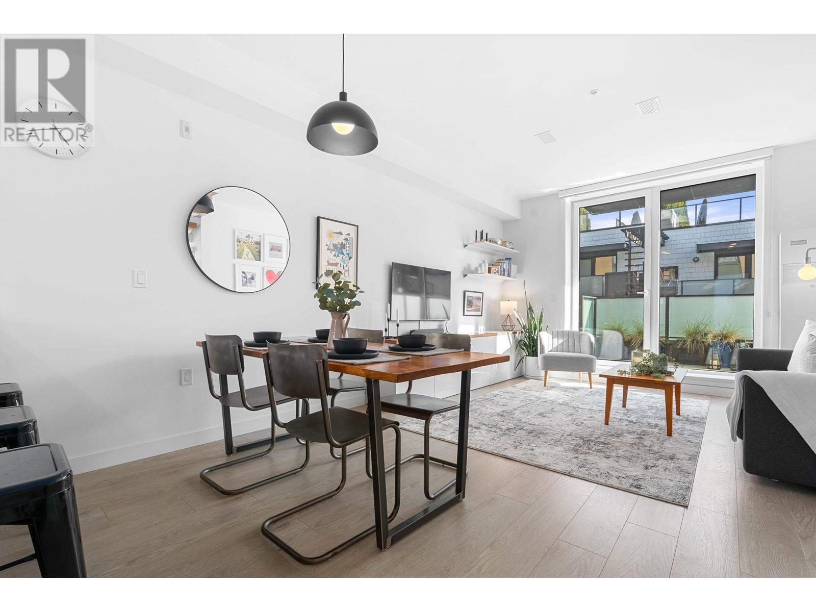 32 720 E 3rd Street, North Vancouver, British Columbia  V7L 0G7 - Photo 9 - R2868299