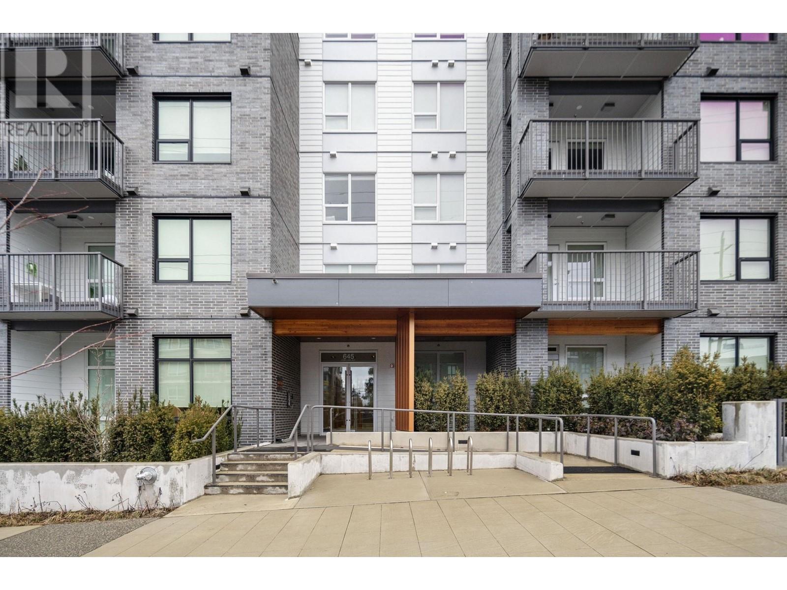 313 645 Como Lake Avenue, Coquitlam, British Columbia  V3J 0N9 - Photo 34 - R2868325