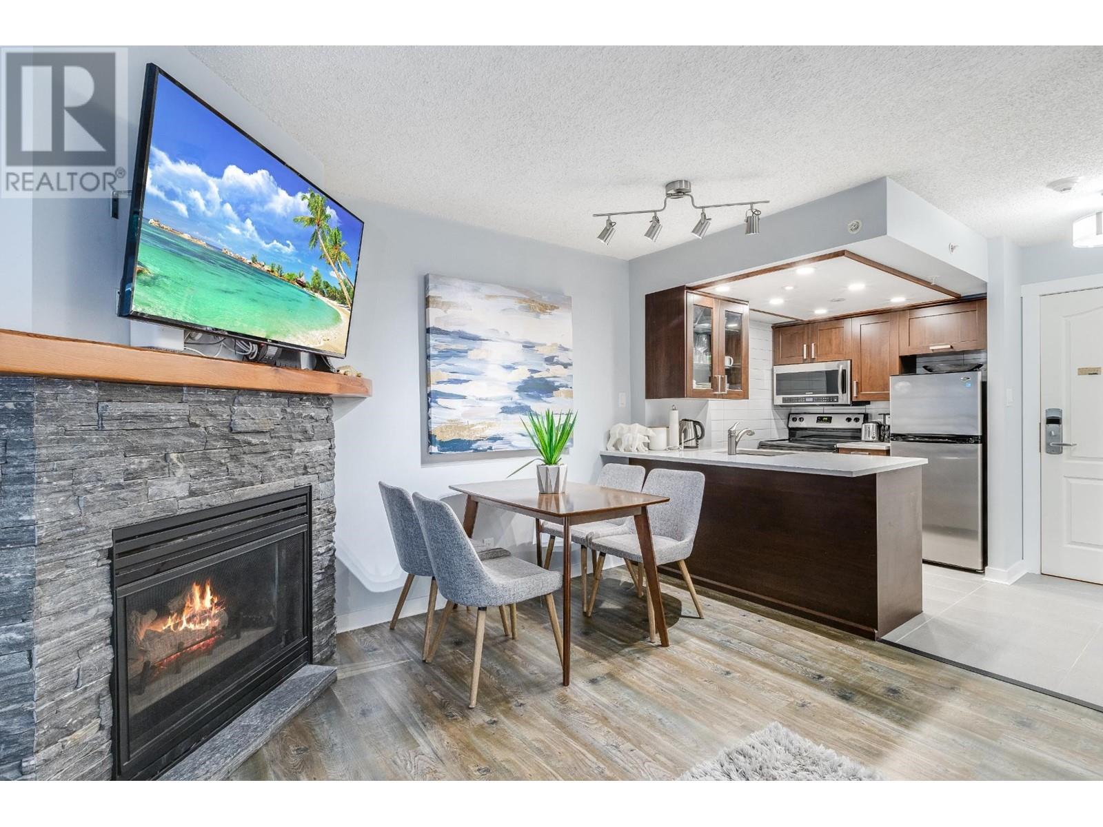216 4809 Spearhead Drive, Whistler, British Columbia  V0N 1B4 - Photo 4 - R2868327