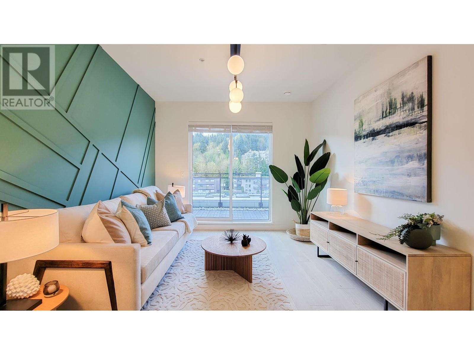 605 3018 St George Street, Port Moody, British Columbia  V3H 2H7 - Photo 3 - R2868366