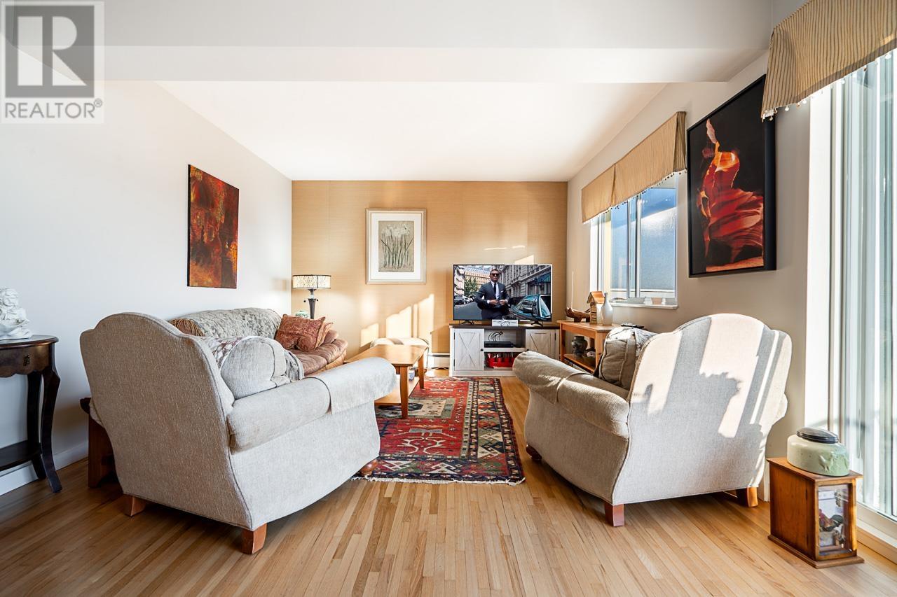 704 2187 Bellevue Avenue, West Vancouver, British Columbia  V7V 1C2 - Photo 5 - R2868367