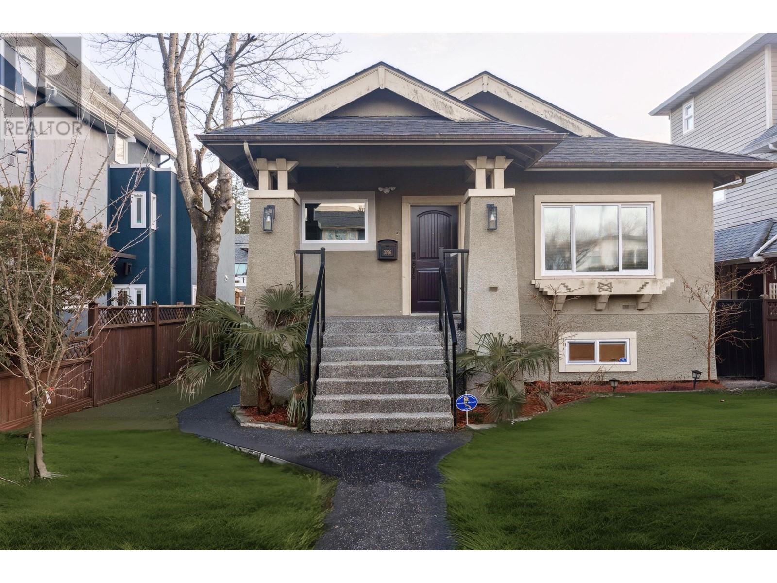 3226 W 7th Avenue, Vancouver, British Columbia  V6K 2A2 - Photo 2 - R2868291