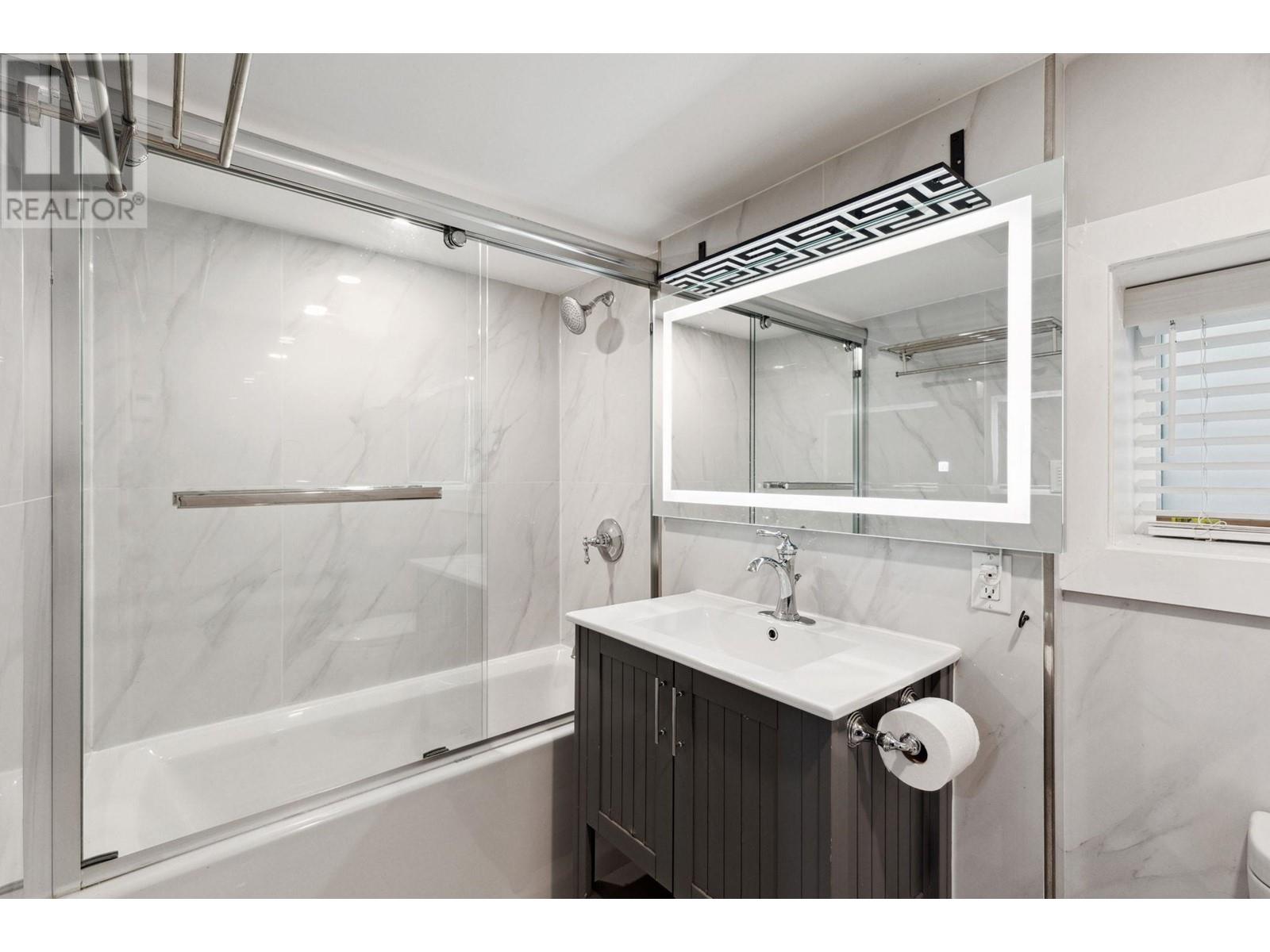 3226 W 7th Avenue, Vancouver, British Columbia  V6K 2A2 - Photo 26 - R2868291