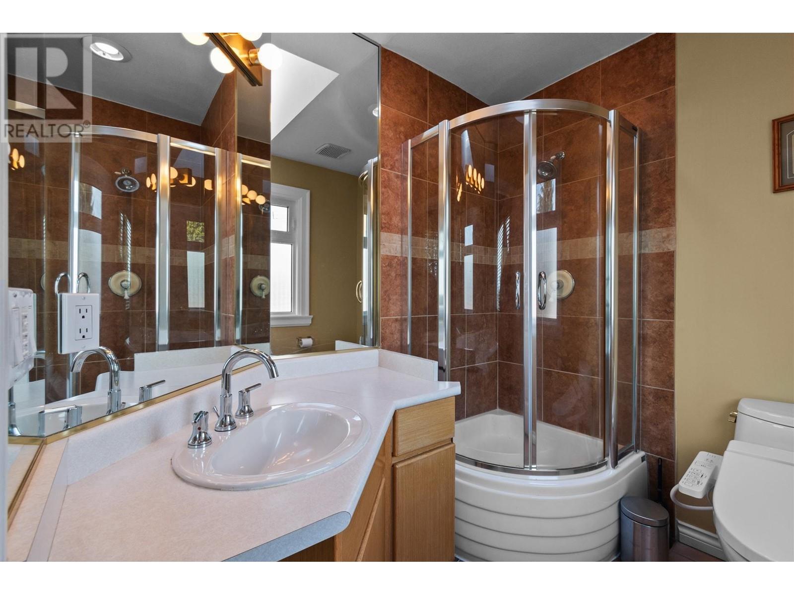 7398 Maple Street, Vancouver, British Columbia  V6P 5P7 - Photo 16 - R2868298