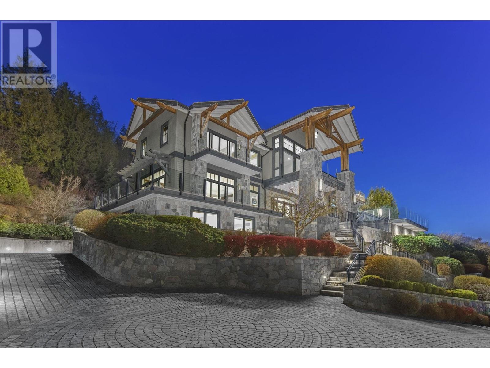 2756 WILLOUGHBY ROAD, west vancouver, British Columbia