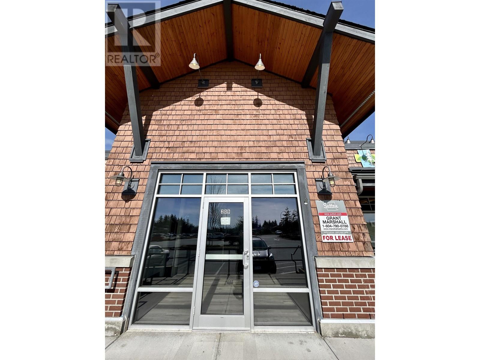 209 1100 Sunshine Coast Highway, Gibsons, British Columbia  V0N 1V6 - Photo 1 - C8059032