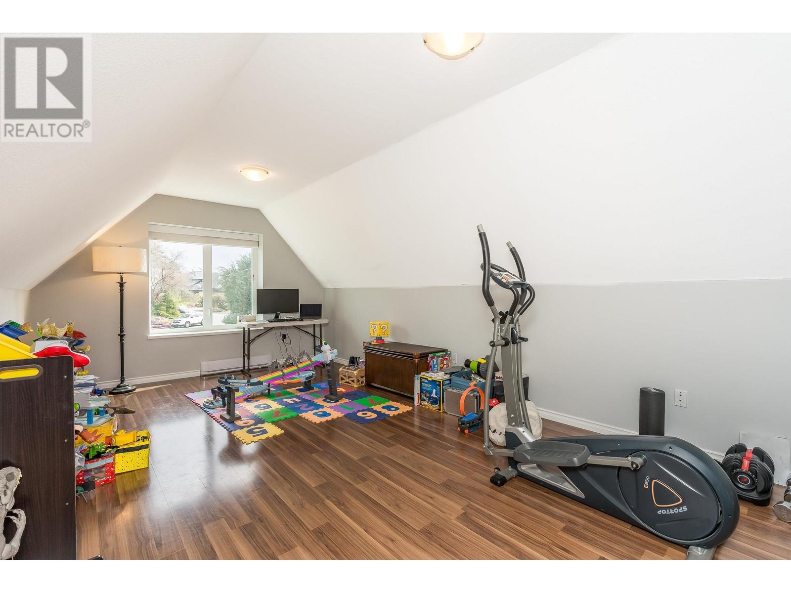 1953 Eureka Avenue, Port Coquitlam, British Columbia  V3C 5P6 - Photo 26 - R2867318