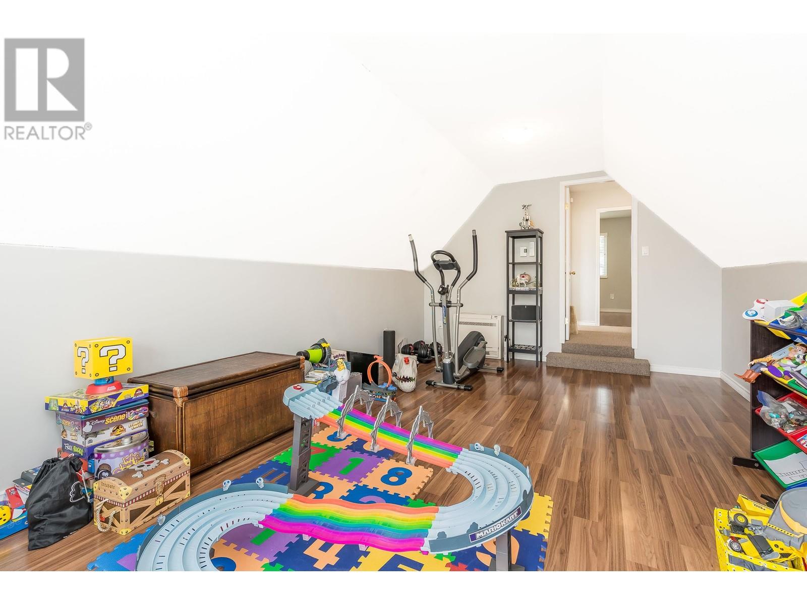 1953 Eureka Avenue, Port Coquitlam, British Columbia  V3C 5P6 - Photo 27 - R2867318