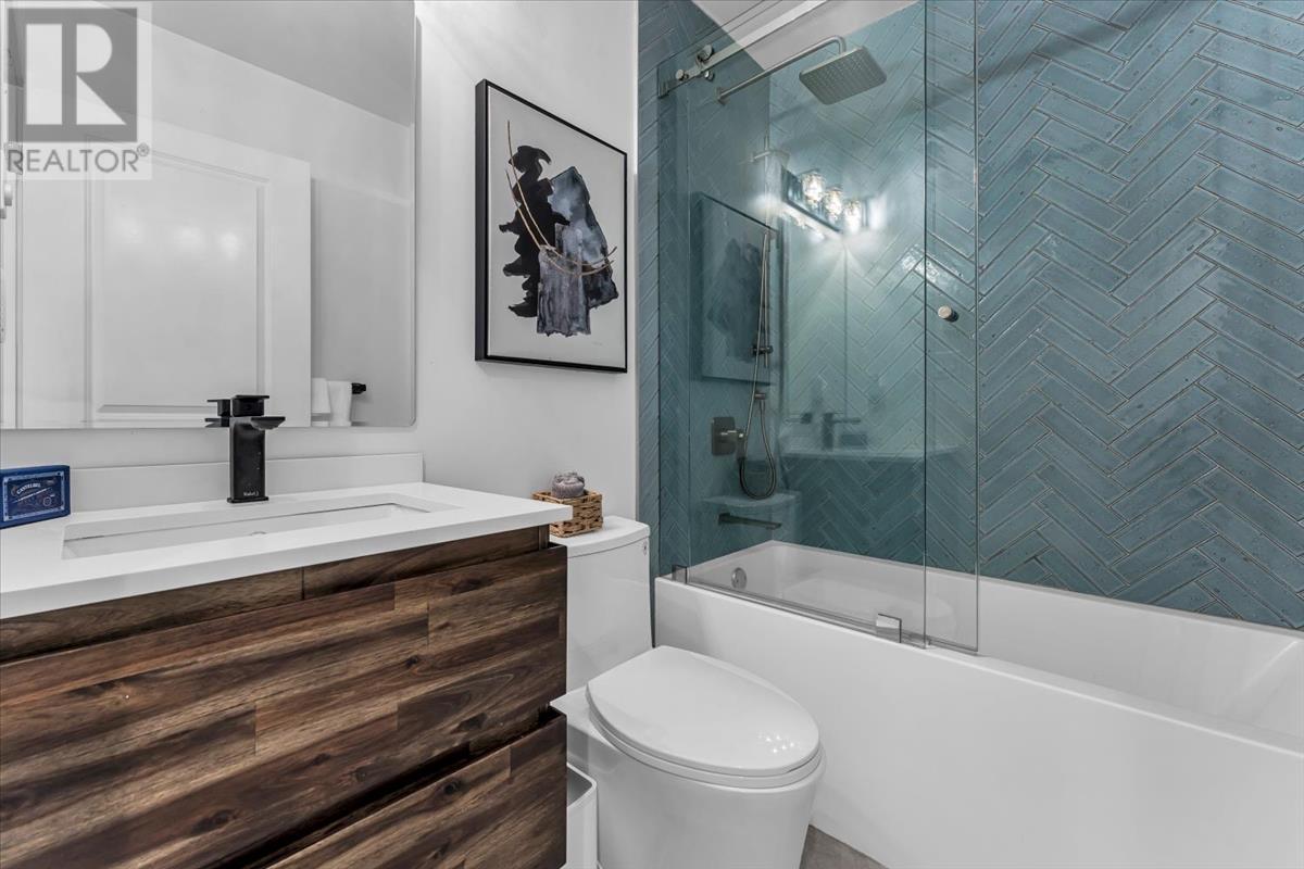 6 2039 Clarke Street, Port Moody, British Columbia  V3H 1Y3 - Photo 20 - R2868321