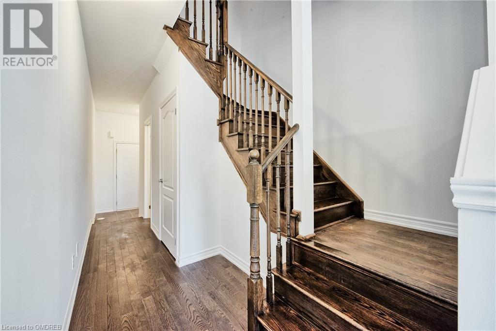 356 Athabasca Common, Oakville, Ontario  L6H 0R5 - Photo 2 - 40568690