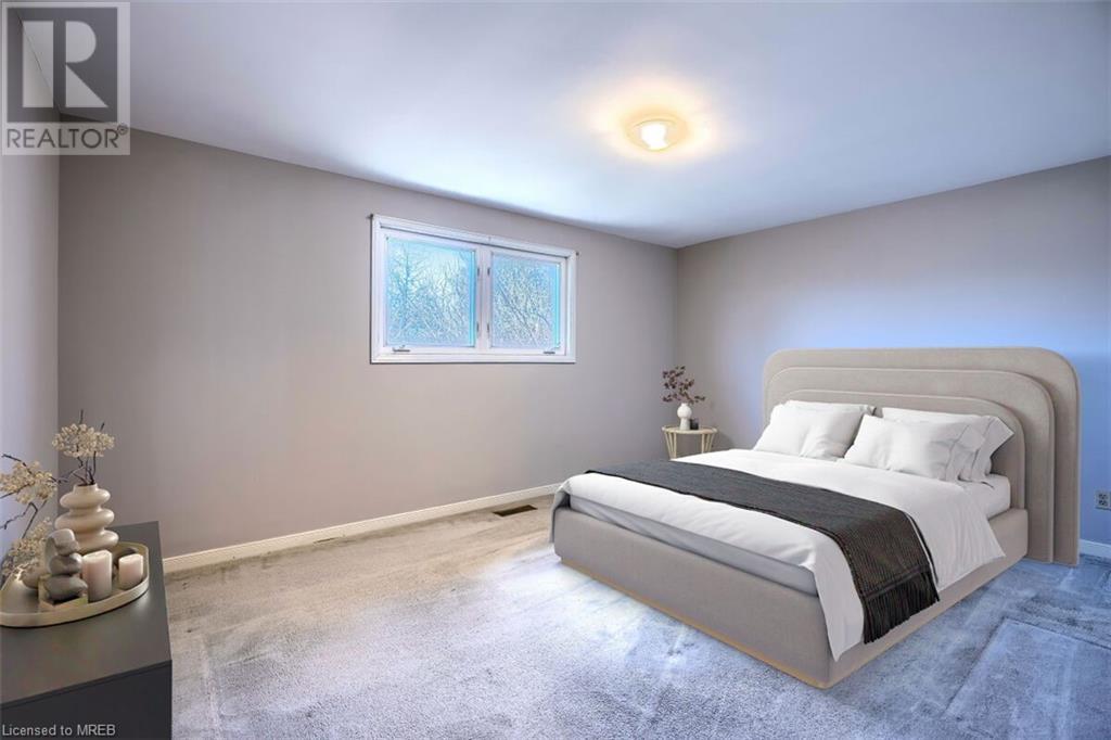 1725 Howat Crescent, Mississauga, Ontario  L5J 4G8 - Photo 15 - 40562222