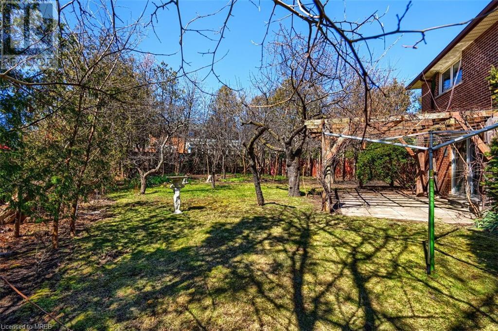 1725 Howat Crescent, Mississauga, Ontario  L5J 4G8 - Photo 37 - 40562222