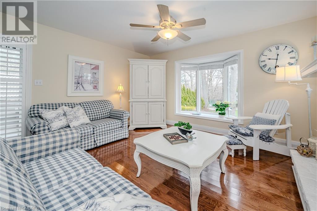 387 River Side Drive, Oakville, Ontario  L6K 3N6 - Photo 14 - 40568133