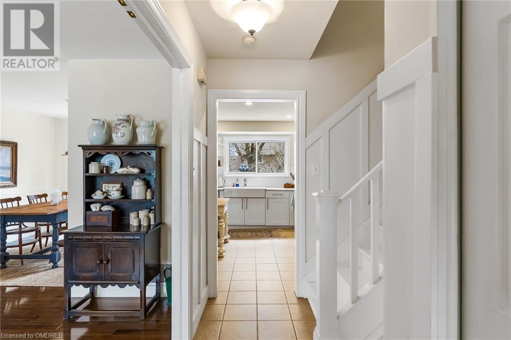 2318 Wyandotte Drive, Oakville, Ontario  L6L 2T6 - Photo 4 - 40568166