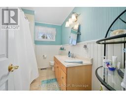 206 CHATTERTON VALLEY CRES
