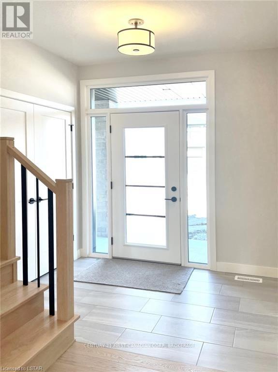 2583 Buroak Dr, London, Ontario  N6G 5B6 - Photo 32 - X8217116