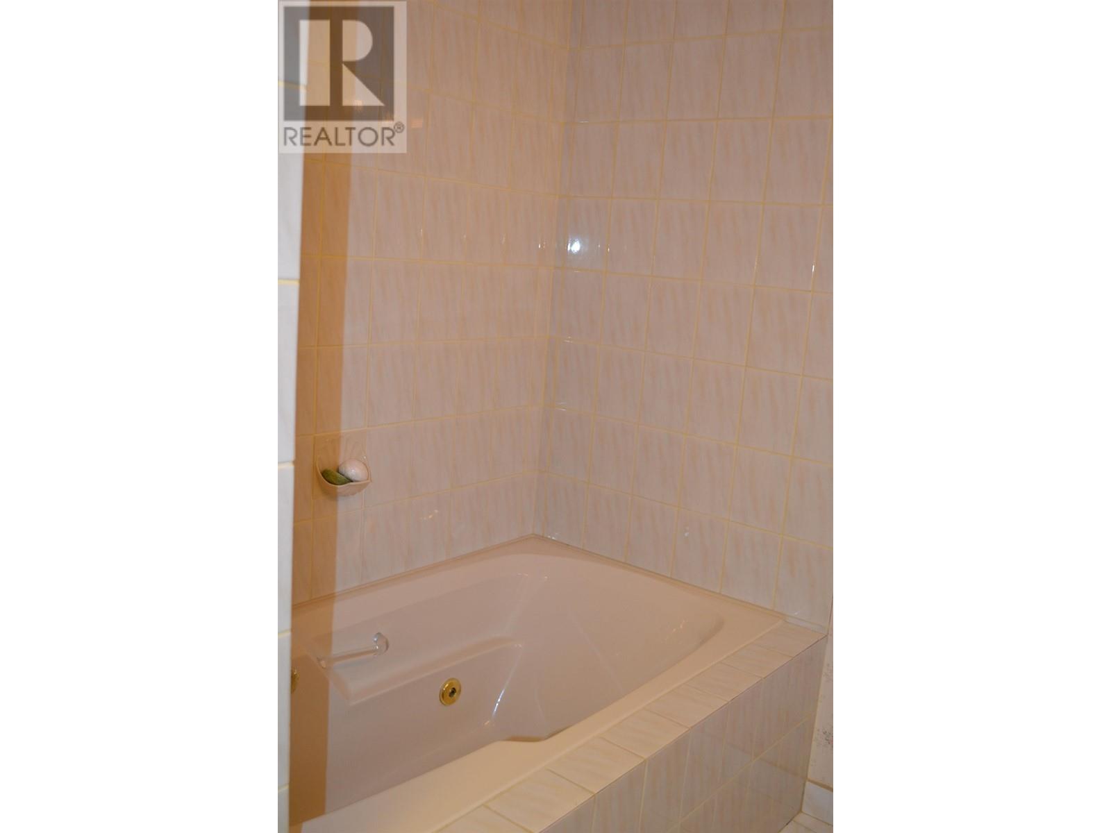 6302 Dawn Drive, Delta, British Columbia  V4K 4T4 - Photo 25 - R2857442