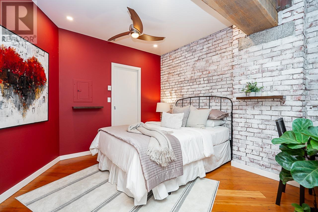 210 1178 Hamilton Street, Vancouver, British Columbia  V6B 2S2 - Photo 10 - R2868399