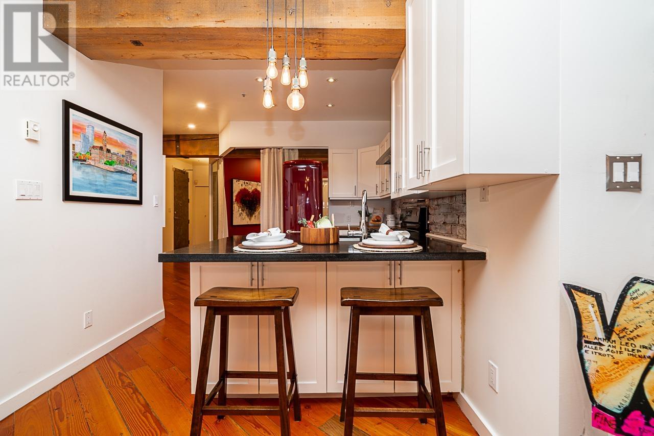 210 1178 Hamilton Street, Vancouver, British Columbia  V6B 2S2 - Photo 12 - R2868399