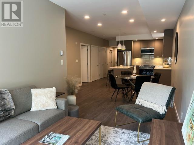 301 38033 Second Avenue, Squamish, British Columbia  V8B 0C4 - Photo 6 - R2868405