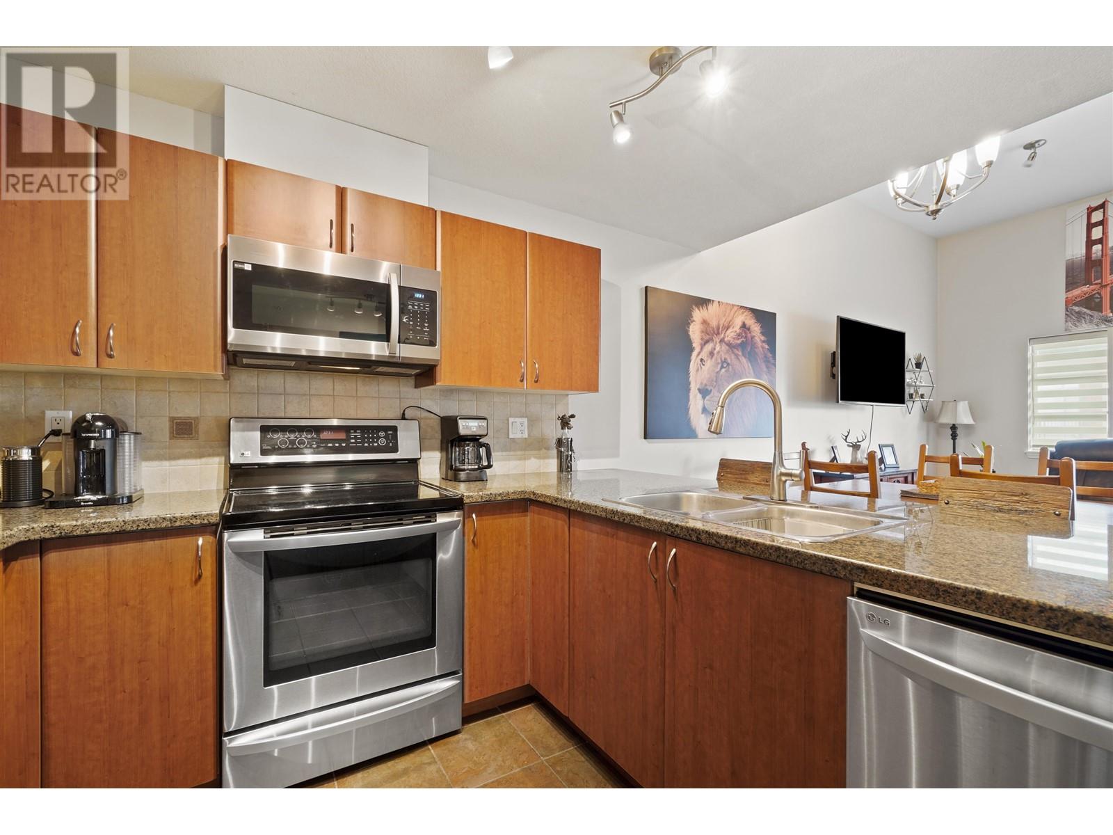 411 2346 Mcallister Avenue, Port Coquitlam, British Columbia  V3C 2B1 - Photo 6 - R2868430