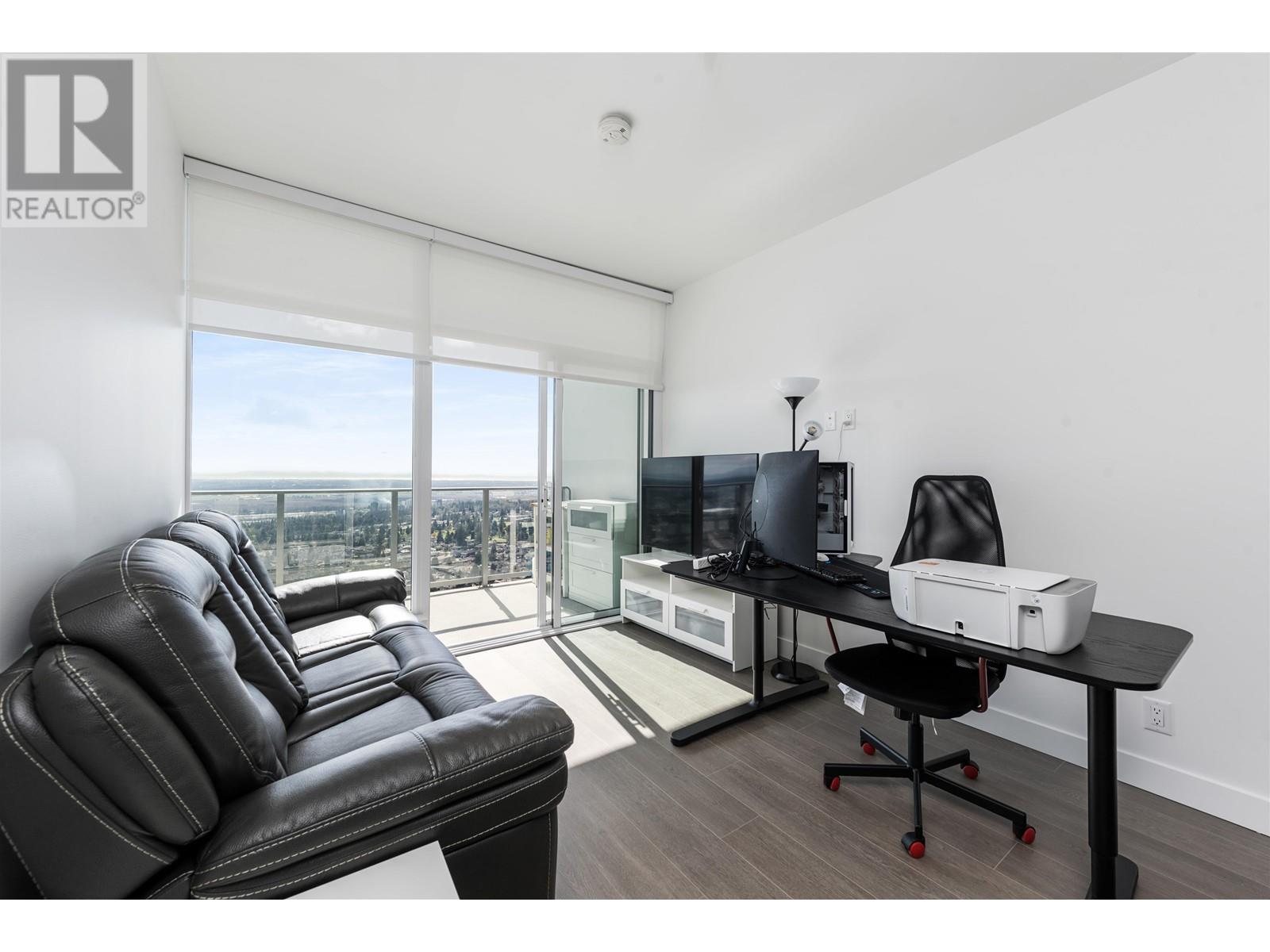 3105 6511 Sussex Avenue, Burnaby, British Columbia  V5H 0K5 - Photo 3 - R2868524