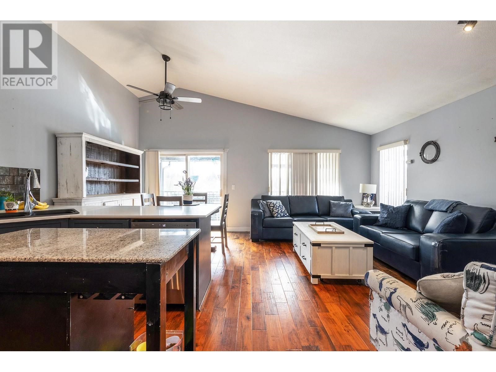 23852 118 Avenue, Maple Ridge, British Columbia  V4R 1Y9 - Photo 10 - R2868456