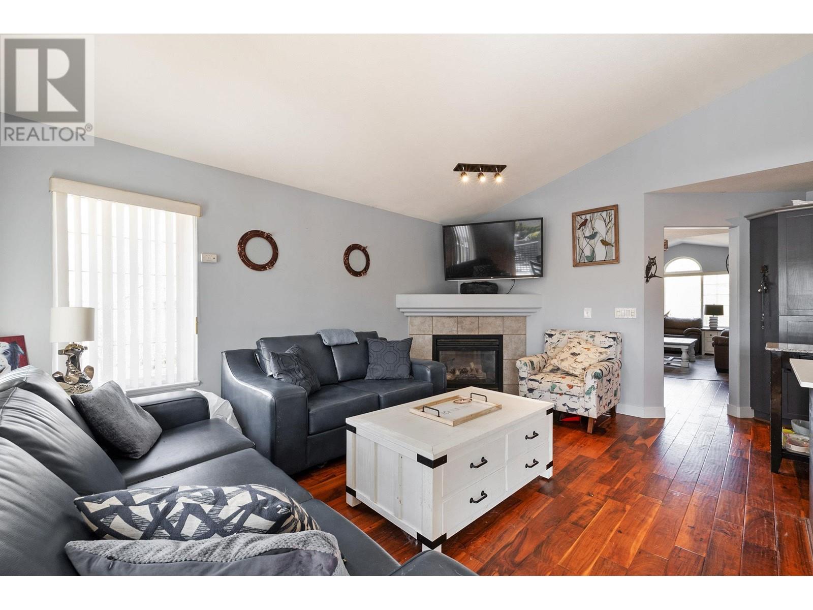 23852 118 Avenue, Maple Ridge, British Columbia  V4R 1Y9 - Photo 12 - R2868456
