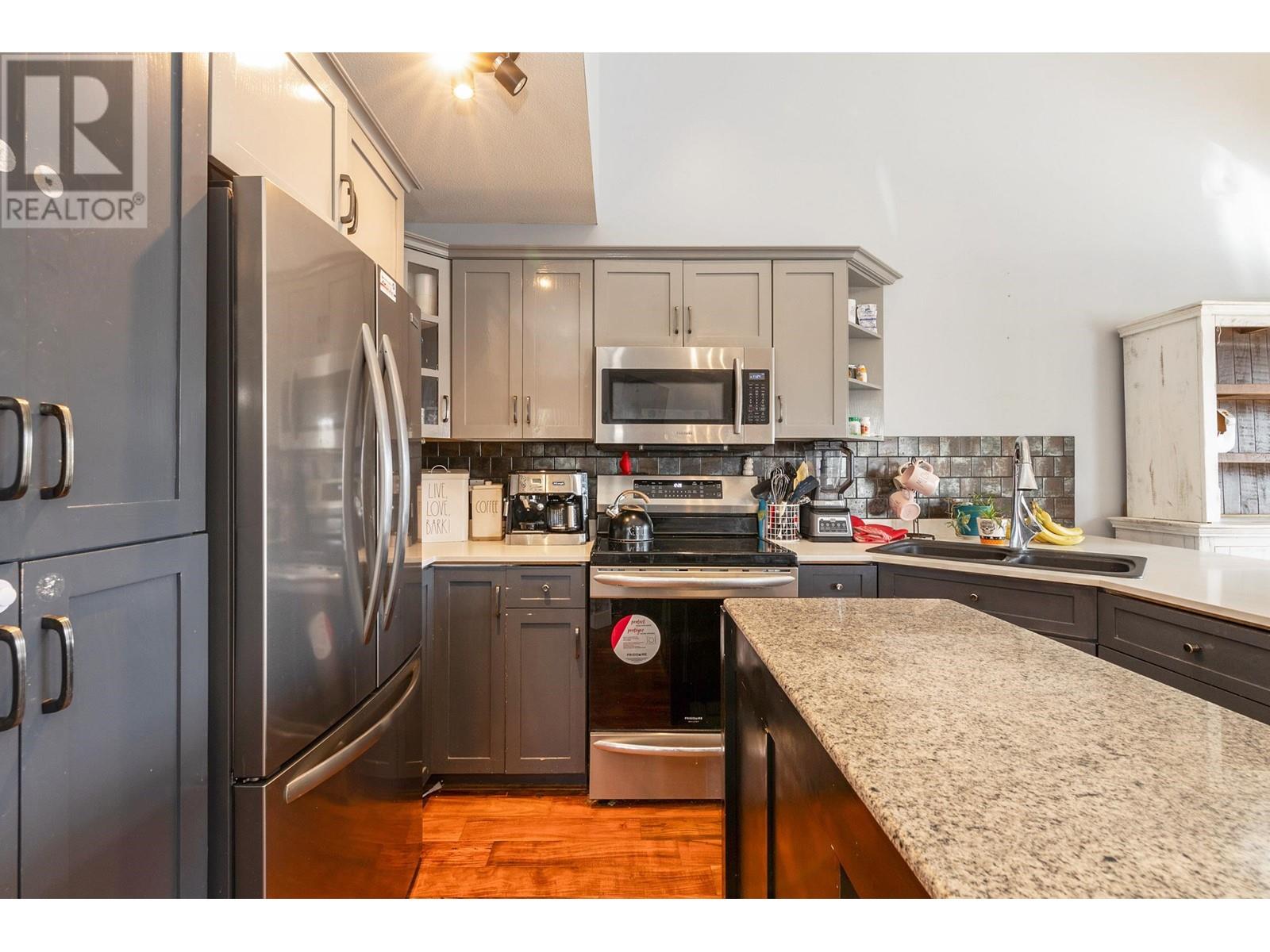 23852 118 Avenue, Maple Ridge, British Columbia  V4R 1Y9 - Photo 15 - R2868456