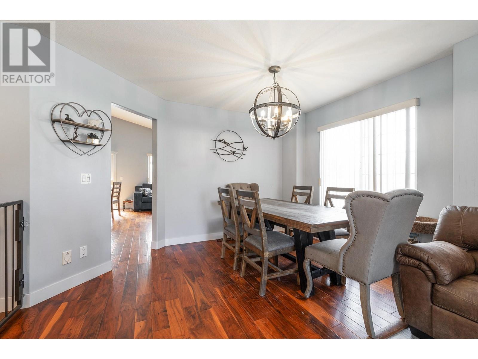 23852 118 Avenue, Maple Ridge, British Columbia  V4R 1Y9 - Photo 8 - R2868456
