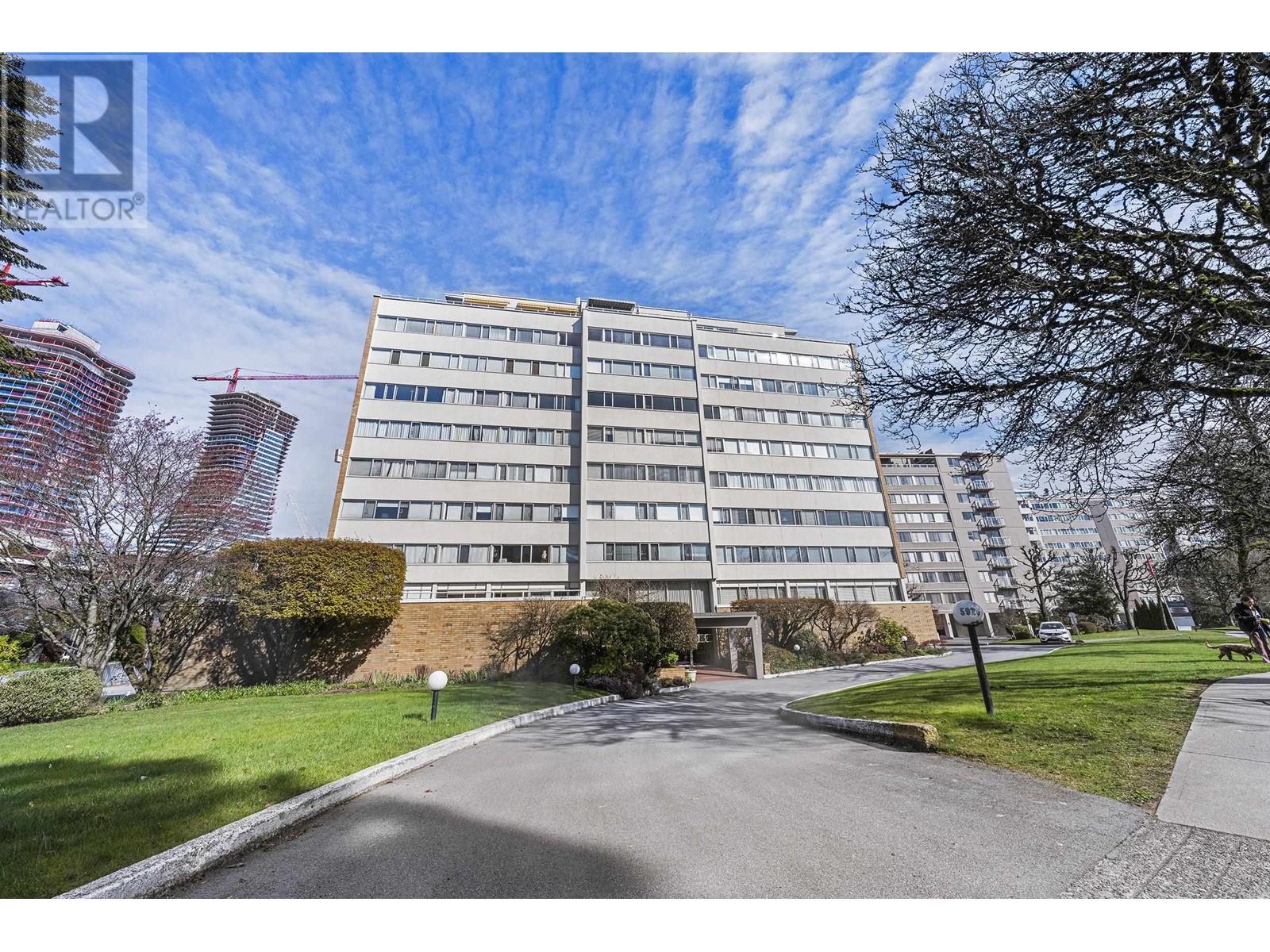802 5926 Tisdall Street, Vancouver, British Columbia  V5Z 3N2 - Photo 2 - R2868210