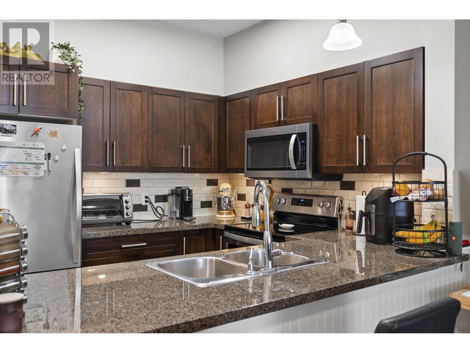 215 2353 Marpole Avenue, Port Coquitlam, British Columbia  V3C 2A1 - Photo 13 - R2868482