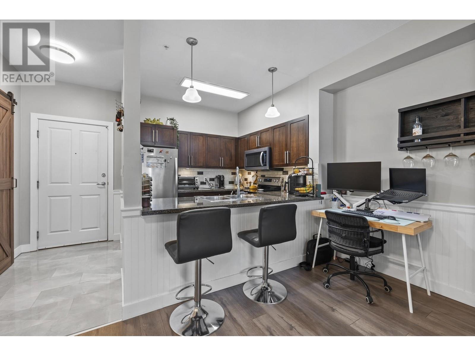 215 2353 Marpole Avenue, Port Coquitlam, British Columbia  V3C 2A1 - Photo 12 - R2868482