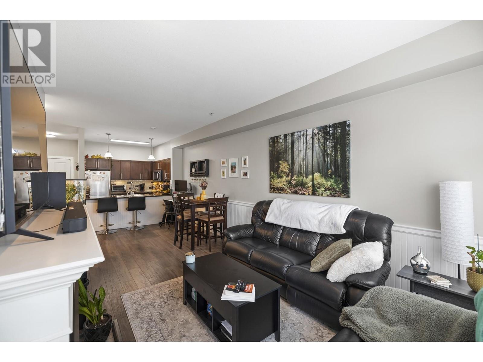 215 2353 Marpole Avenue, Port Coquitlam, British Columbia  V3C 2A1 - Photo 7 - R2868482