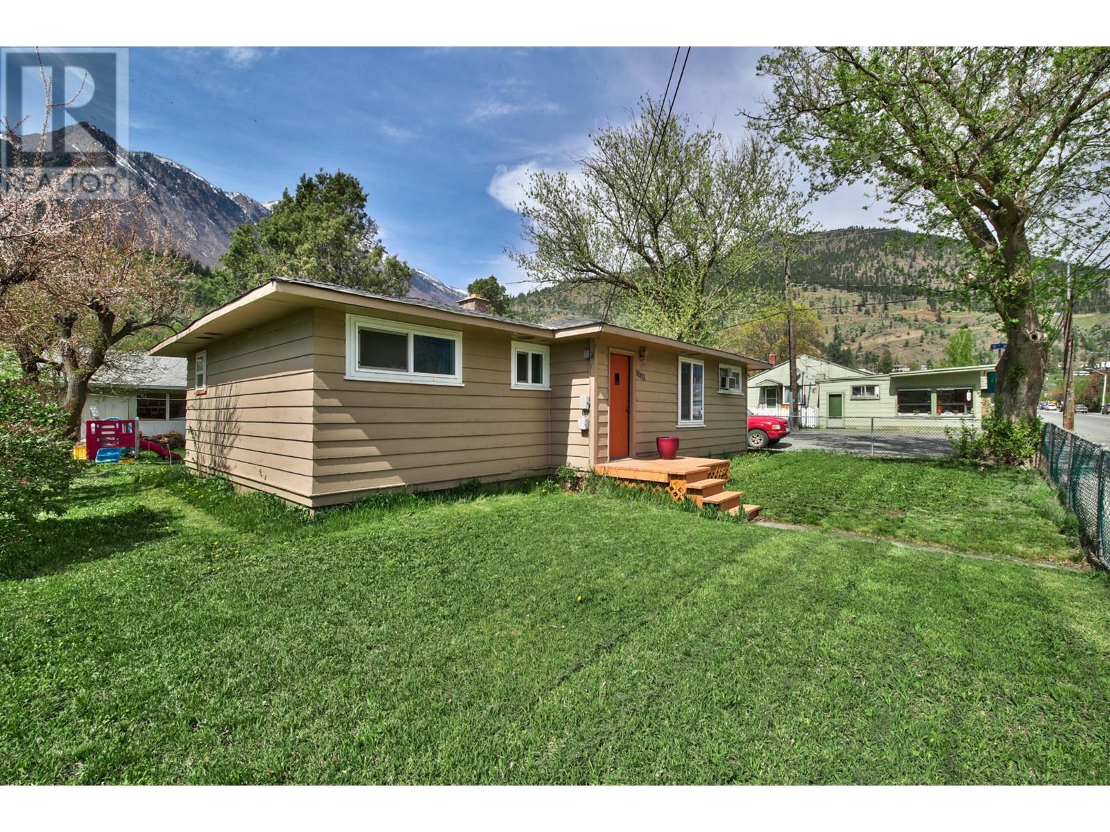 1003 MAIN STREET, lillooet, British Columbia