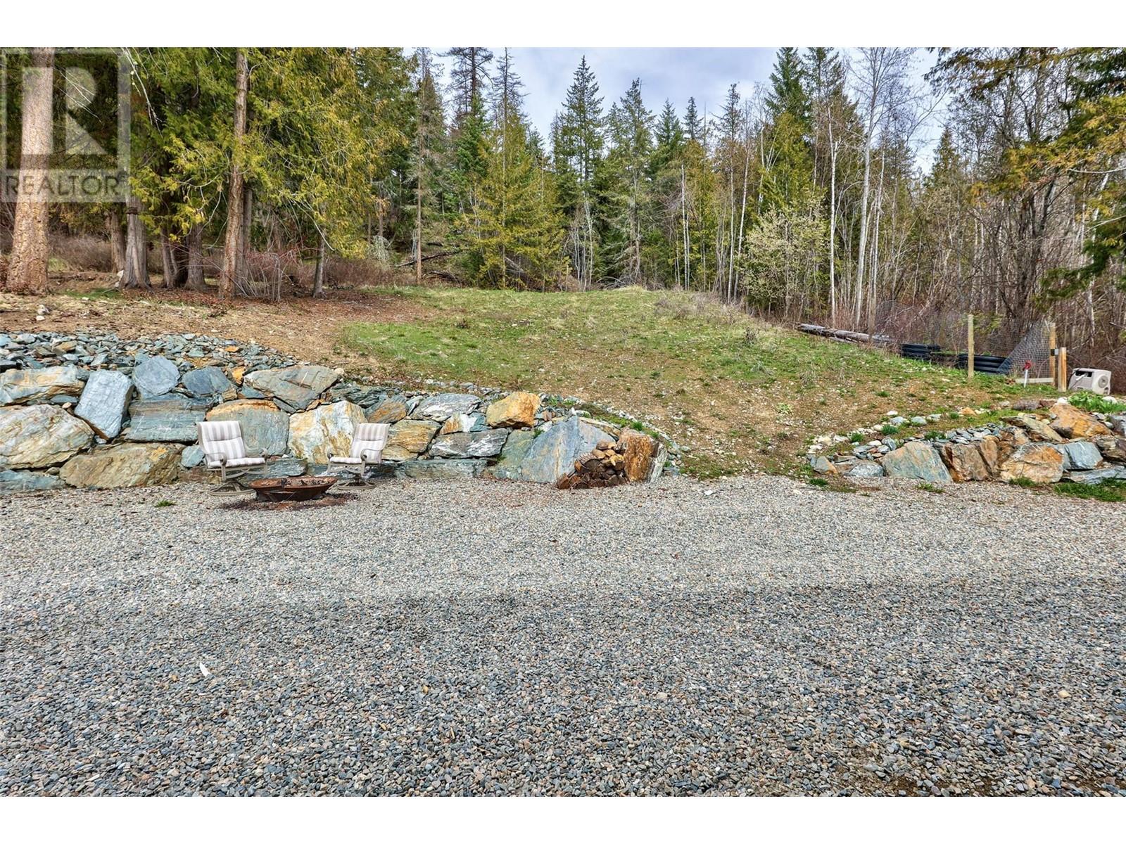1254 Lee Creek Drive, Lee Creek, British Columbia  V0E 1M4 - Photo 32 - 10309508