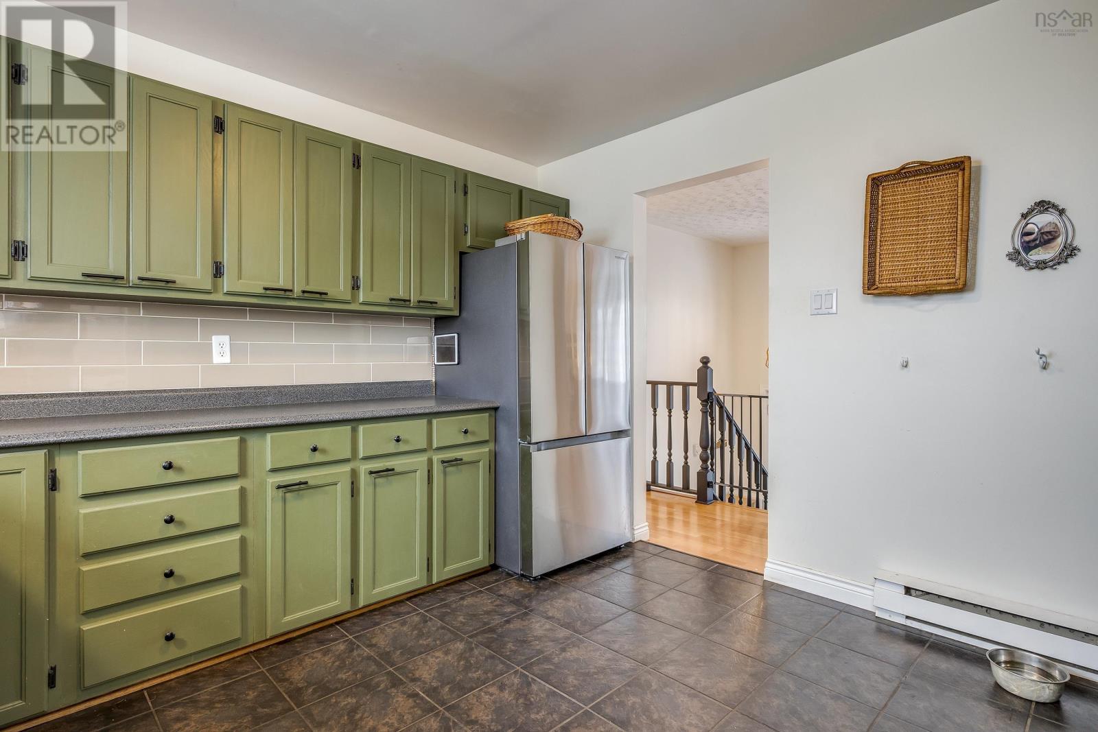 4 Carlisle Drive, Dartmouth, Nova Scotia  B2V 1V4 - Photo 10 - 202406553