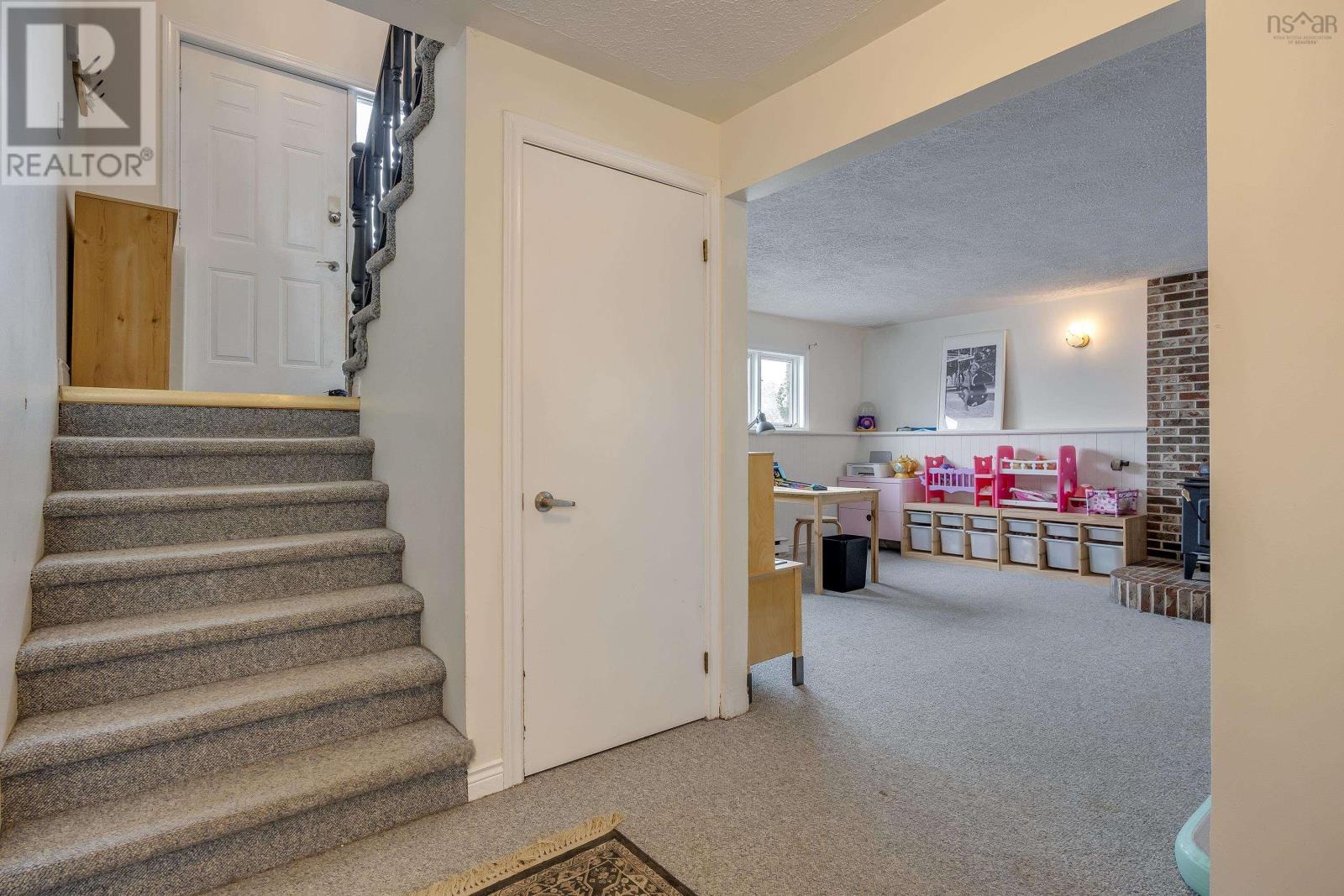 4 Carlisle Drive, Dartmouth, Nova Scotia  B2V 1V4 - Photo 24 - 202406553