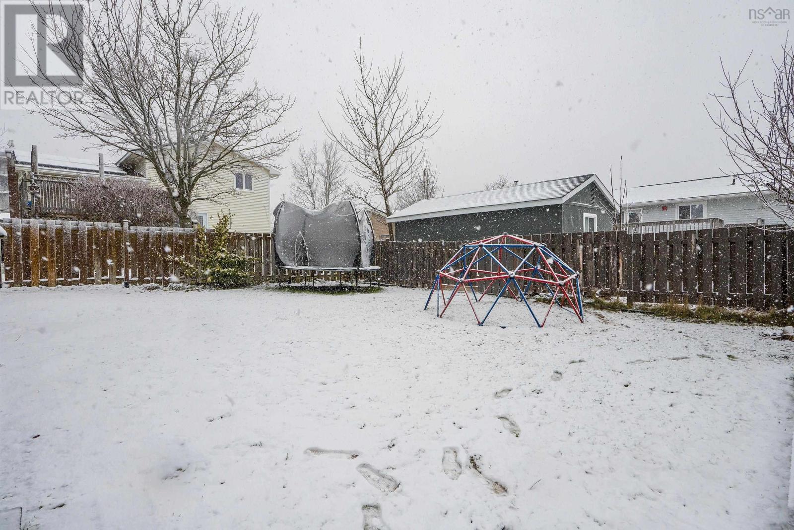 4 Carlisle Drive, Dartmouth, Nova Scotia  B2V 1V4 - Photo 4 - 202406553