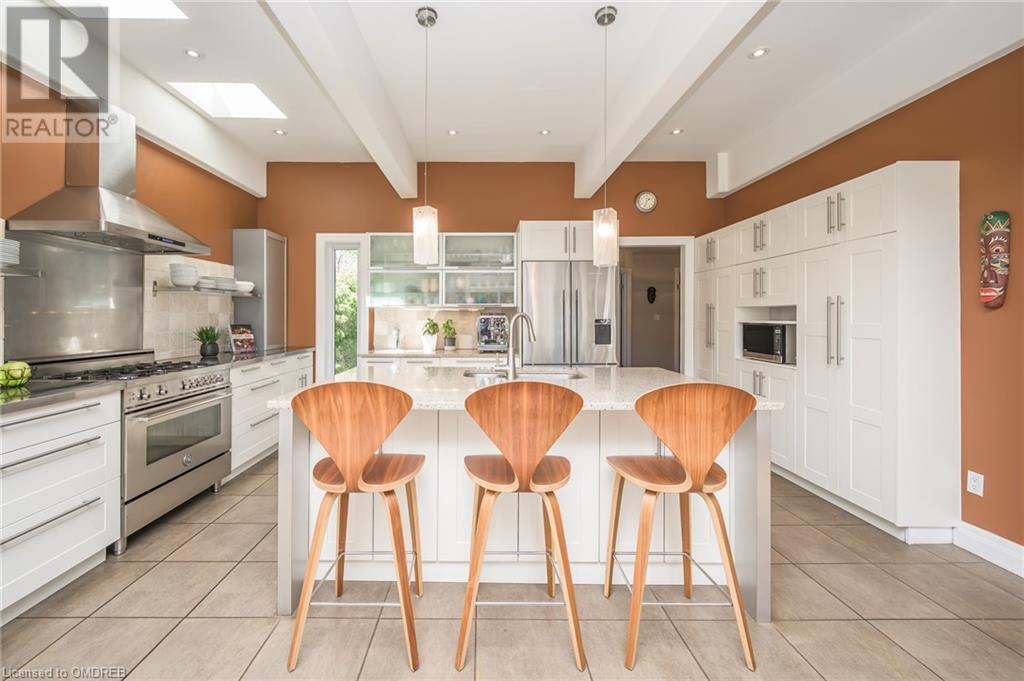 402 Patricia Drive, Burlington, Ontario  L7T 1K2 - Photo 14 - 40568451