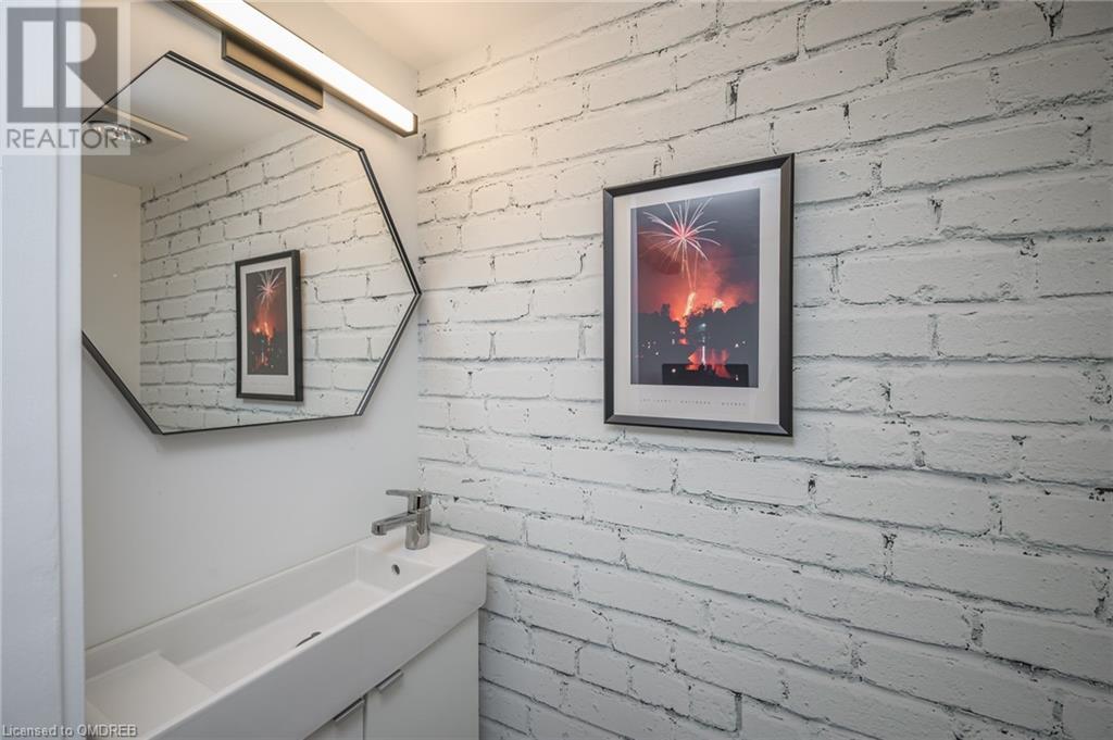 402 Patricia Drive, Burlington, Ontario  L7T 1K2 - Photo 30 - 40568451