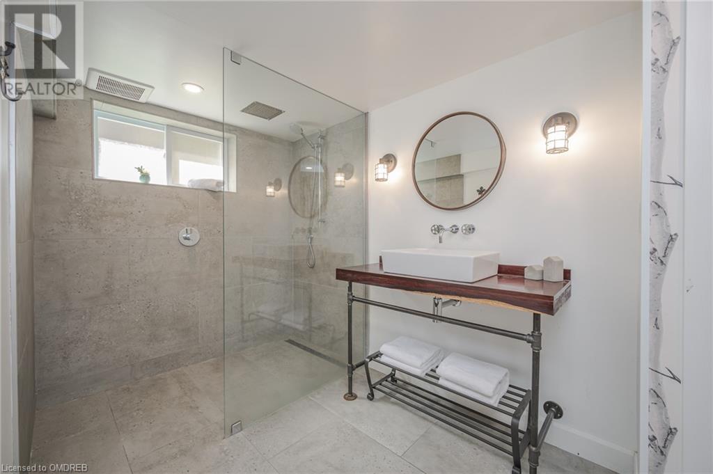 402 Patricia Drive, Burlington, Ontario  L7T 1K2 - Photo 36 - 40568451