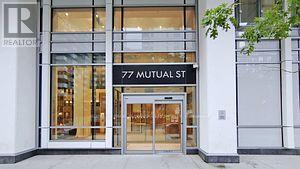 #1702 -77 Mutual St, Toronto, Ontario  M5B 0B9 - Photo 2 - C8217788