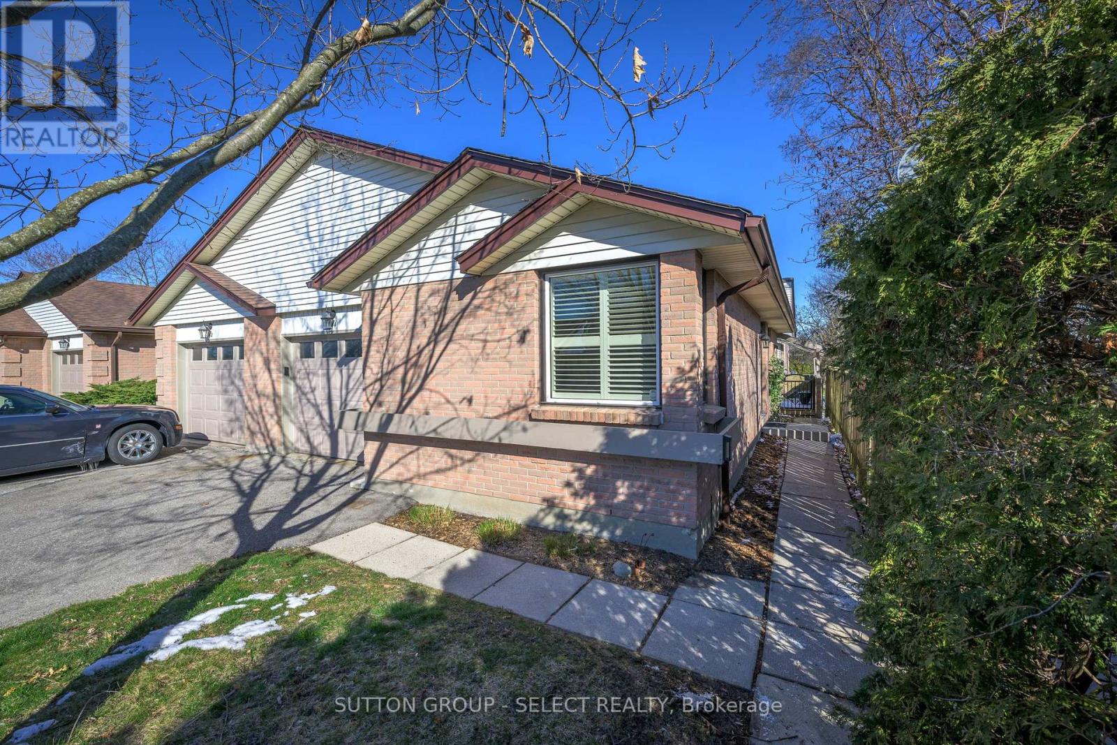 #44 -60 Fiddlers Green Rd, London, Ontario  N6H 4S7 - Photo 2 - X8217714